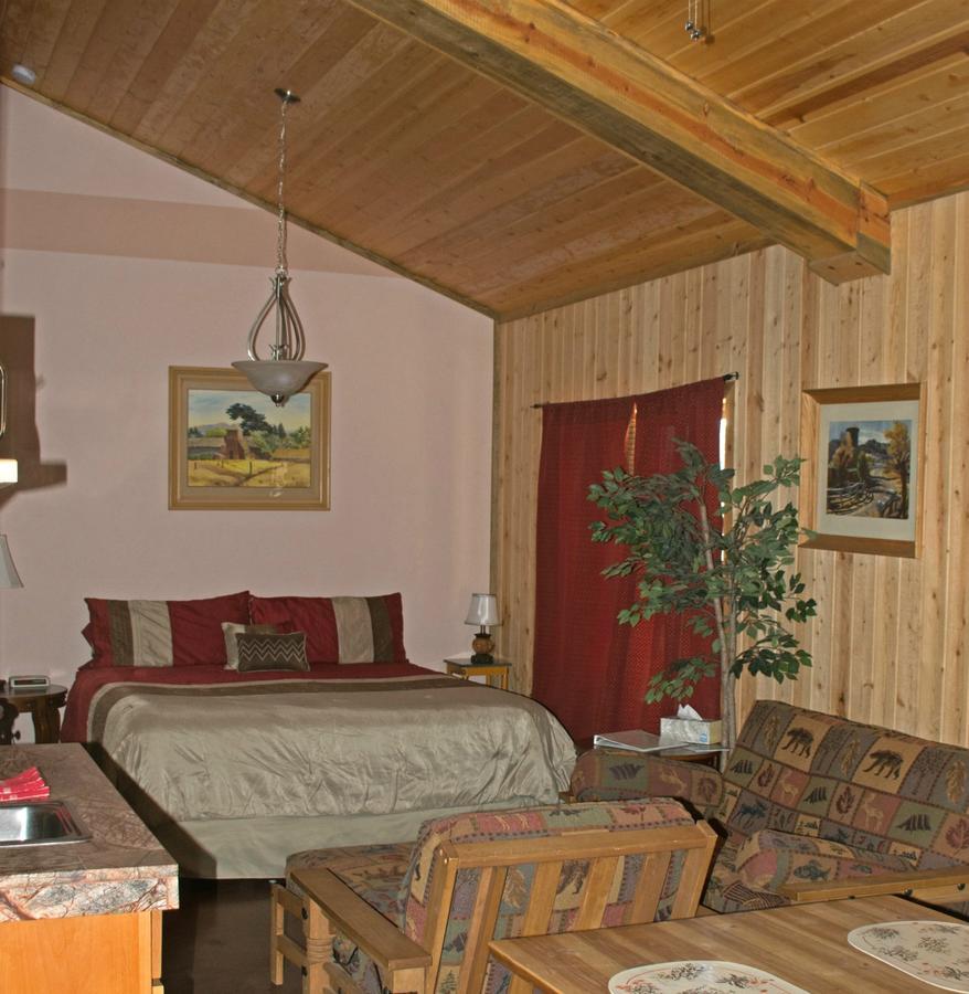Diamondstone Guest Lodges La Pine Zewnętrze zdjęcie