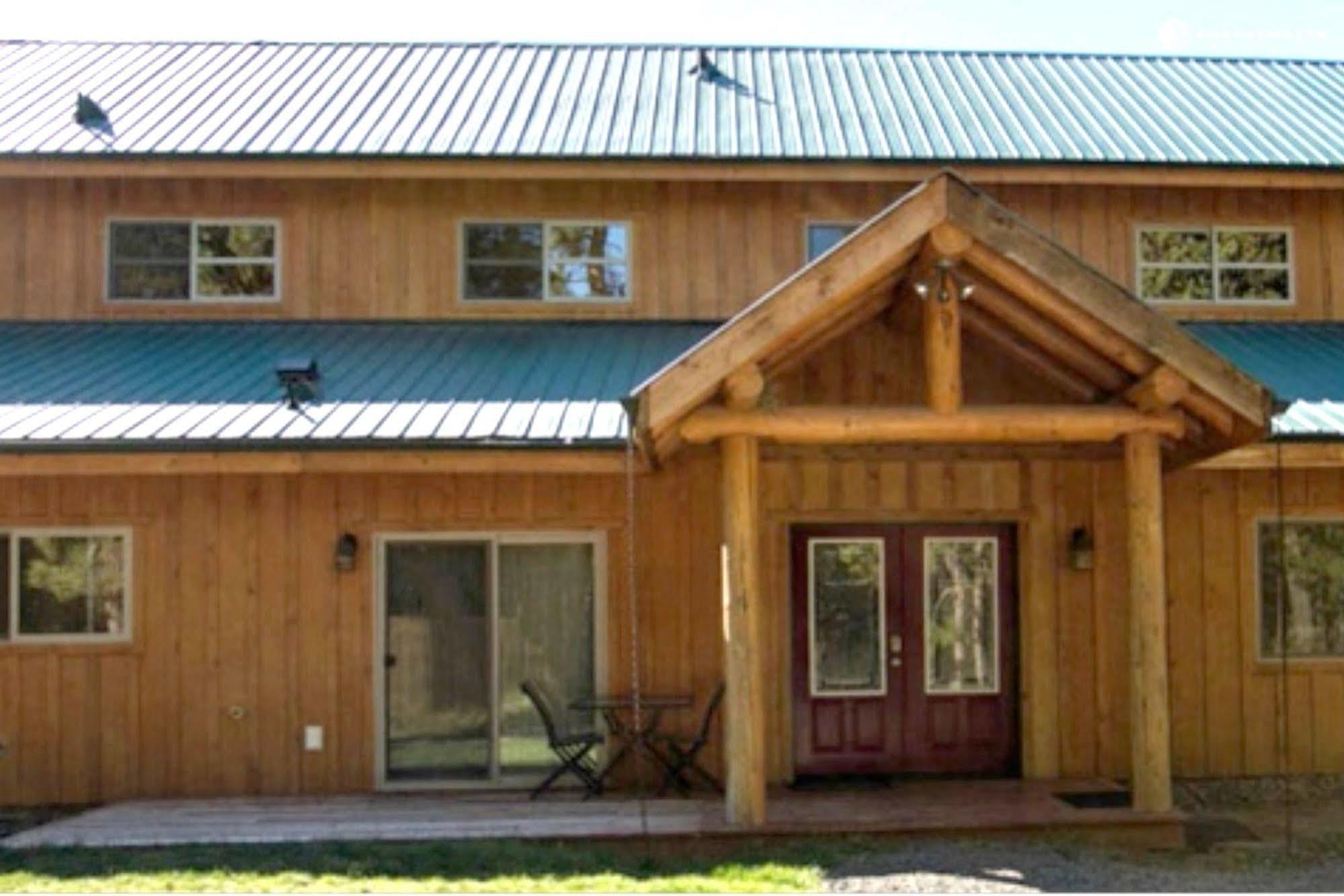 Diamondstone Guest Lodges La Pine Zewnętrze zdjęcie